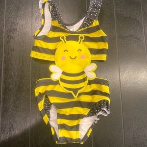 🐝 swim suit!!